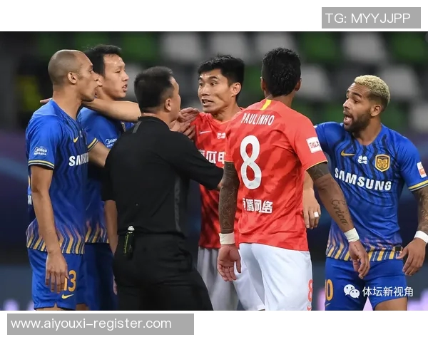 中超激战切尔西险胜里昂红牌事件引发全场热议十大精彩进球回顾